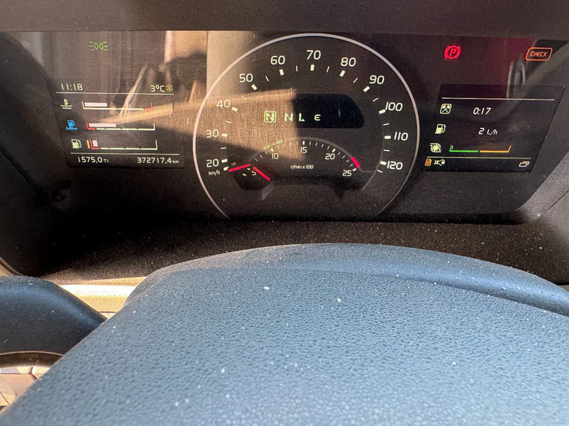 Leasing financiero de Volvo FM 500 8X4 HIAB 288 + REMOTE CONTROL 5TH + 6TH FUNCTION leasing Volvo FM 500 8X4 HIAB 288 + REMOTE CONTROL 5TH + 6TH FUNCTION: foto 20