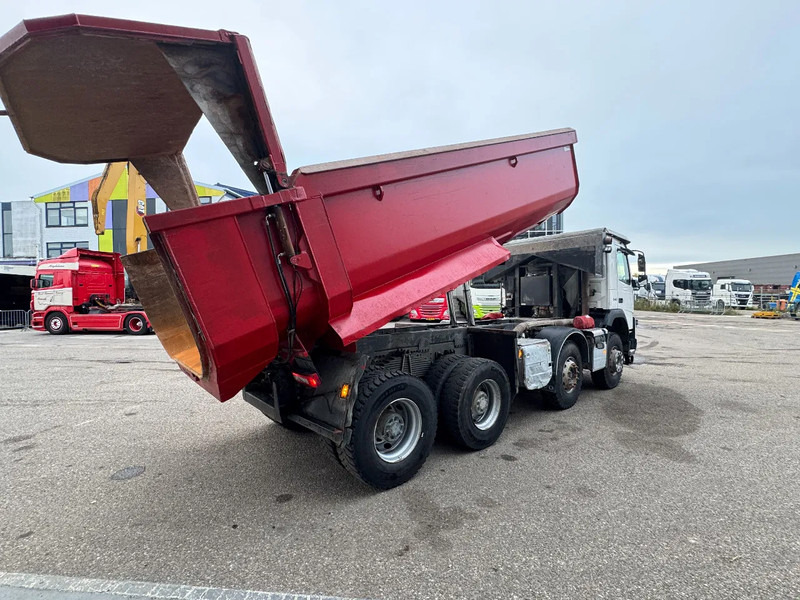 Volvo FMX 540 8X4 FULL STEEL HUB REDUCTION JORPE RETARDER - Volquete camión: foto 4 Volvo FMX 540 8X4 FULL STEEL HUB REDUCTION JORPE RETARDER - Volquete camión: foto 4