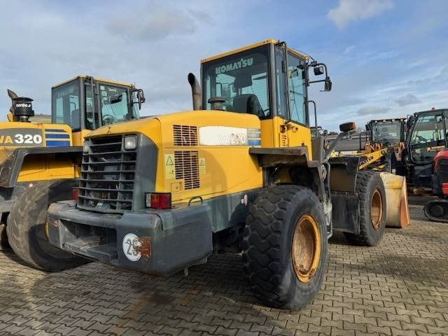 Komatsu WA 200-5 - Cargadora de ruedas: foto 3 Komatsu WA 200-5 - Cargadora de ruedas: foto 3