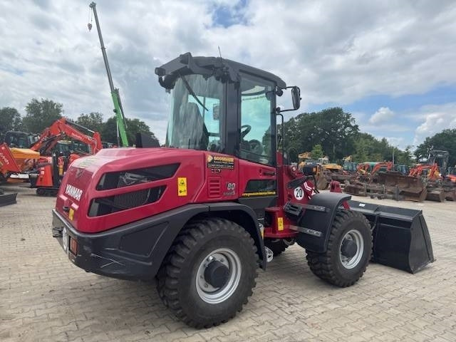 Yanmar V 80-5 - Cargadora de ruedas: foto 4 Yanmar V 80-5 - Cargadora de ruedas: foto 4