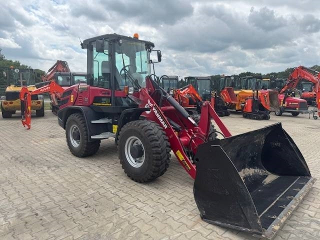 Yanmar V 80-5 - Cargadora de ruedas: foto 1 Yanmar V 80-5 - Cargadora de ruedas: foto 1