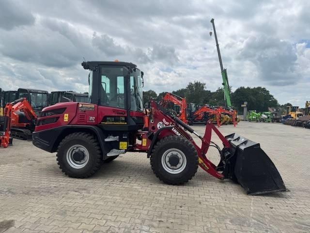 Yanmar V 80-5 - Cargadora de ruedas: foto 2 Yanmar V 80-5 - Cargadora de ruedas: foto 2