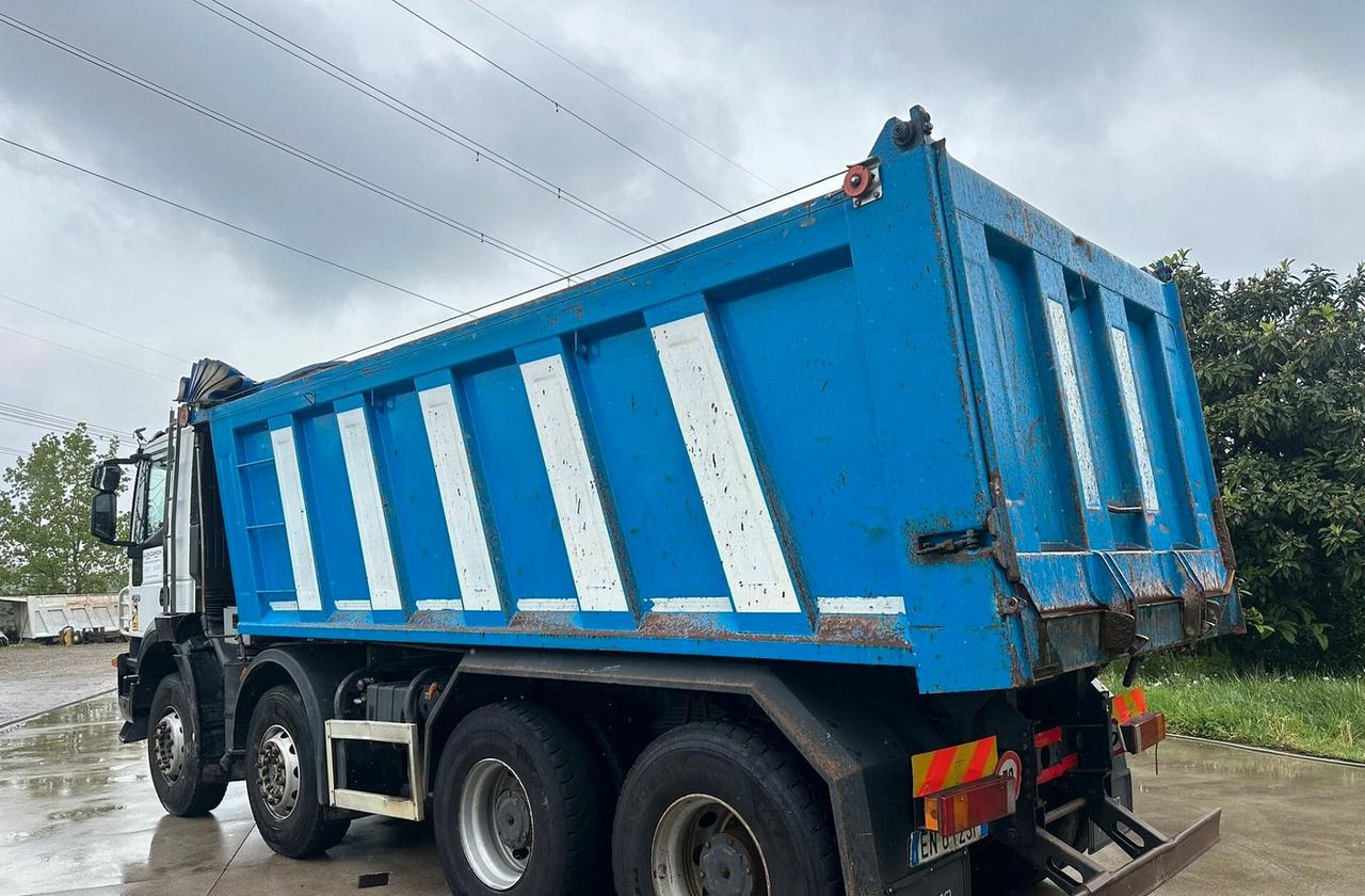 Iveco 4 assi trakker 2013 - Volquete camión: foto 4 Iveco 4 assi trakker 2013 - Volquete camión: foto 4