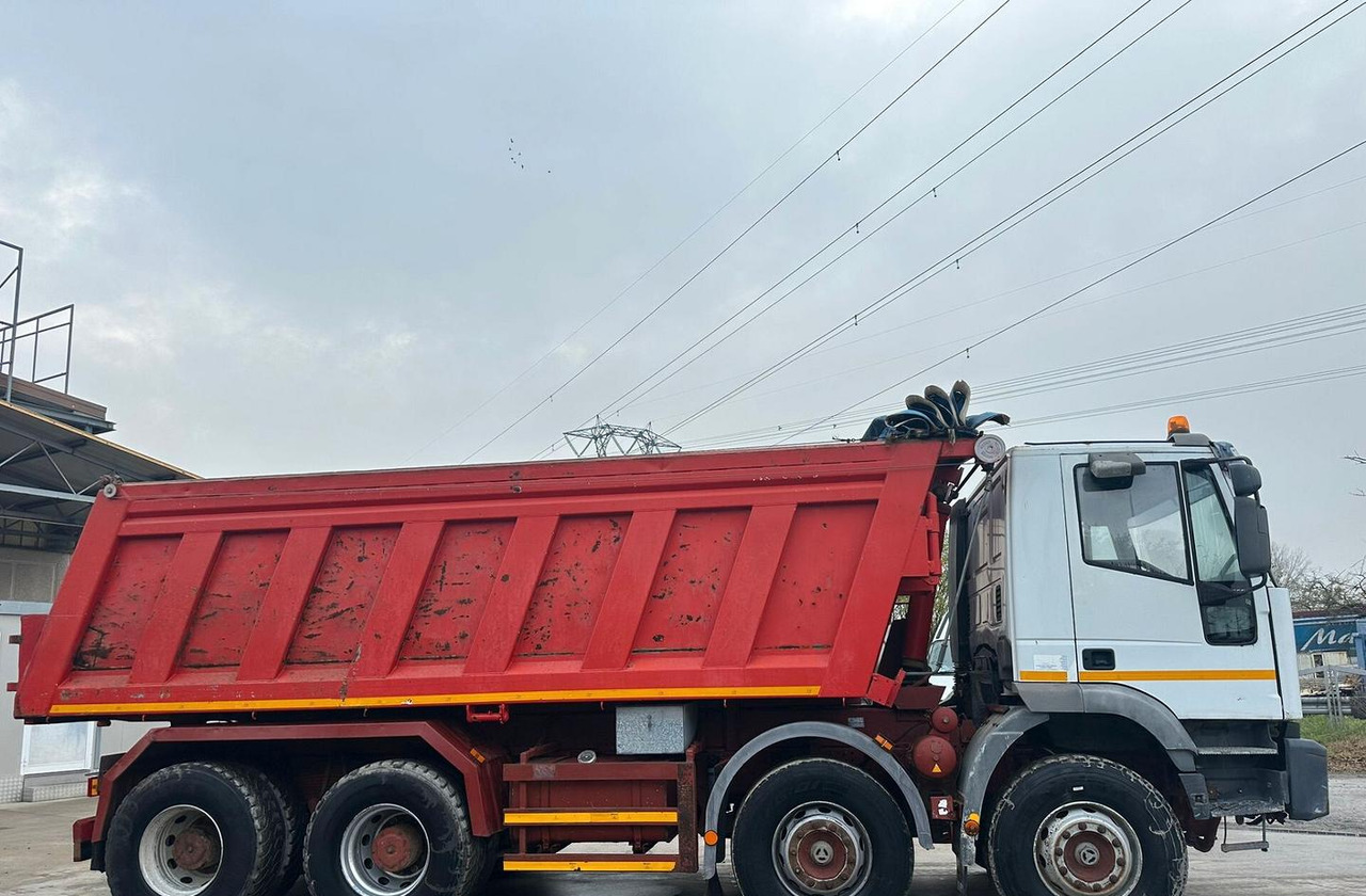 Iveco Eurotrakker 410 42 4 assi - Volquete camión: foto 5 Iveco Eurotrakker 410 42 4 assi - Volquete camión: foto 5
