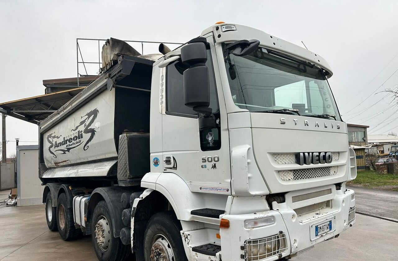Iveco Trakker 500 4 assi euro 5 - Volquete camión: foto 1 Iveco Trakker 500 4 assi euro 5 - Volquete camión: foto 1