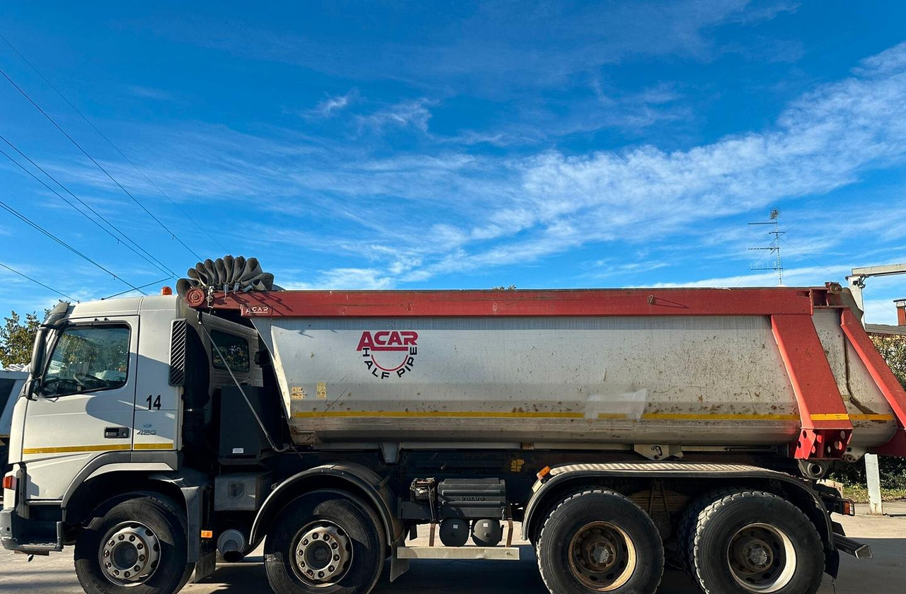Volvo FM 12 420 ANNO 2005 - Volquete camión: foto 3 Volvo FM 12 420 ANNO 2005 - Volquete camión: foto 3
