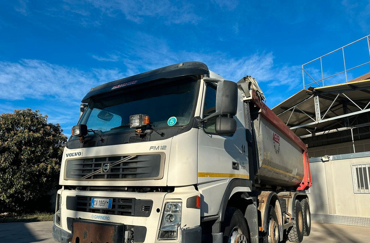 Volvo FM 12 420 ANNO 2005 - Volquete camión: foto 4 Volvo FM 12 420 ANNO 2005 - Volquete camión: foto 4