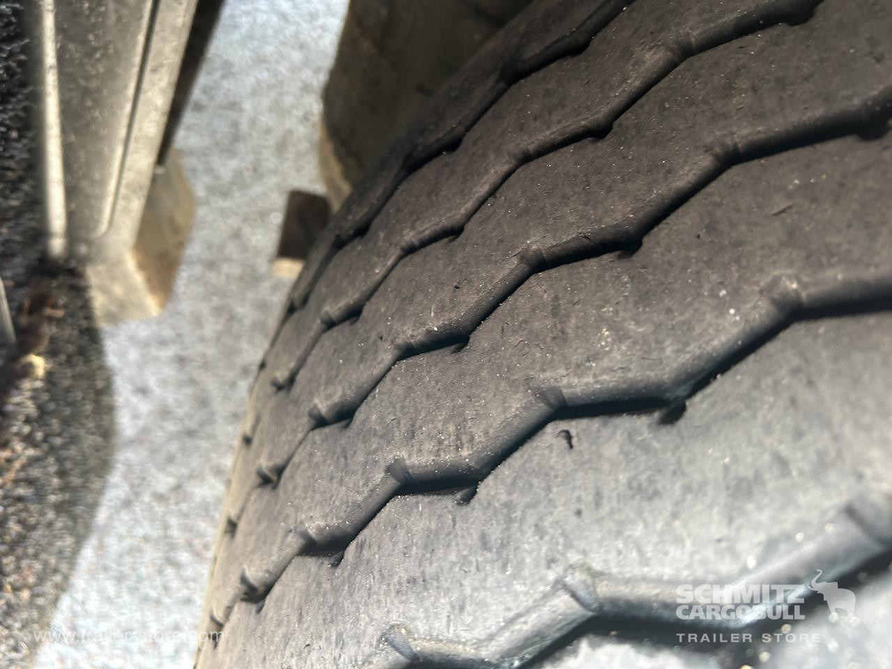 SCHMITZ Curtainsider Standard - Semirremolque lona: foto 4 SCHMITZ Curtainsider Standard - Semirremolque lona: foto 4