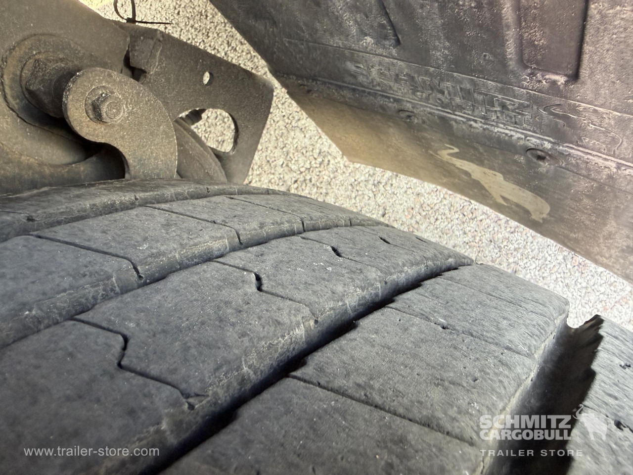 SCHMITZ Reefer Standard Double deck - Isotérmico semirremolque: foto 4 SCHMITZ Reefer Standard Double deck - Isotérmico semirremolque: foto 4