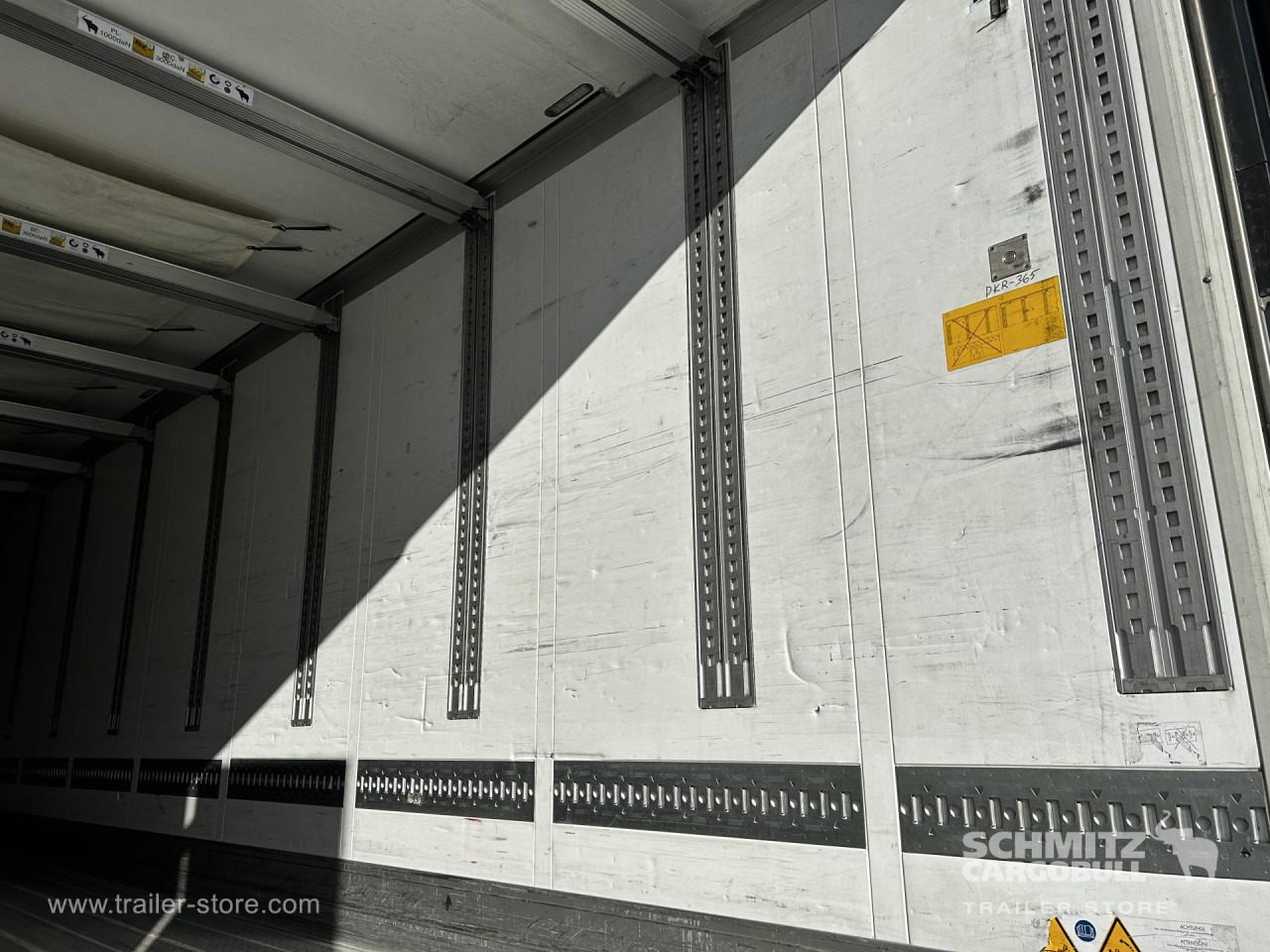 SCHMITZ Reefer Multitemp - Isotérmico semirremolque: foto 3 SCHMITZ Reefer Multitemp - Isotérmico semirremolque: foto 3
