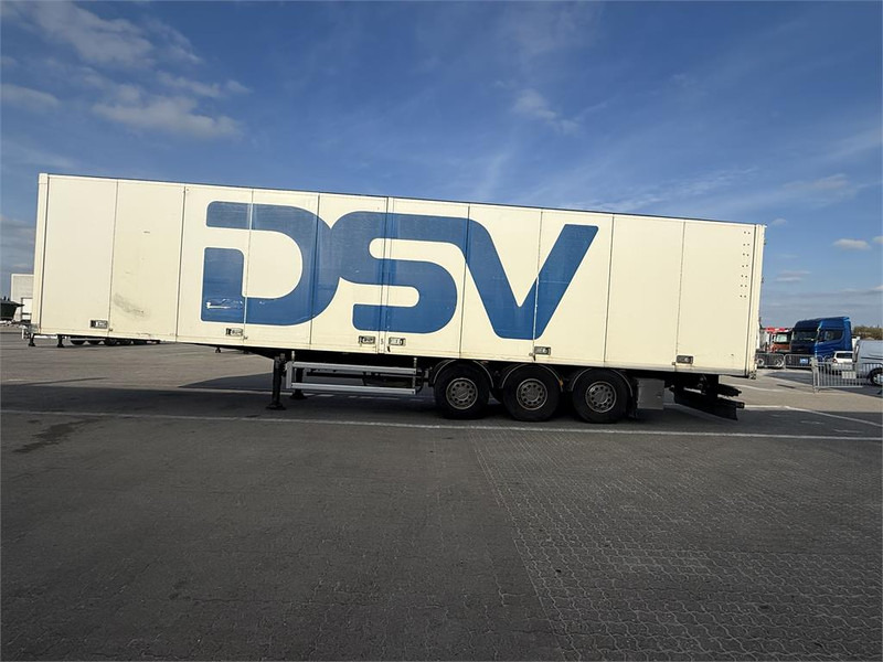 Caja cerrada semirremolque Ekeri 33 pl.: foto 9 Caja cerrada semirremolque Ekeri 33 pl.: foto 9