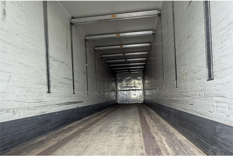 Caja cerrada semirremolque KEL-BERG 34 pl. MEGA: foto 11 Caja cerrada semirremolque KEL-BERG 34 pl. MEGA: foto 11