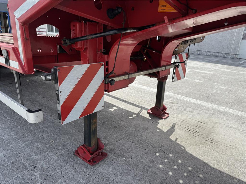Leasing financiero de KEL-BERG Stepdeck / Tiefbettauflieger / Nedbygget leasing KEL-BERG Stepdeck / Tiefbettauflieger / Nedbygget: foto 10 Leasing financiero de KEL-BERG Stepdeck / Tiefbettauflieger / Nedbygget leasing KEL-BERG Stepdeck / Tiefbettauflieger / Nedbygget: foto 10