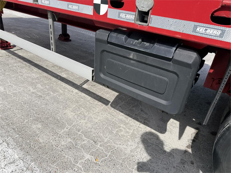 Leasing financiero de KEL-BERG Stepdeck / Tiefbettauflieger / Nedbygget leasing KEL-BERG Stepdeck / Tiefbettauflieger / Nedbygget: foto 15 Leasing financiero de KEL-BERG Stepdeck / Tiefbettauflieger / Nedbygget leasing KEL-BERG Stepdeck / Tiefbettauflieger / Nedbygget: foto 15