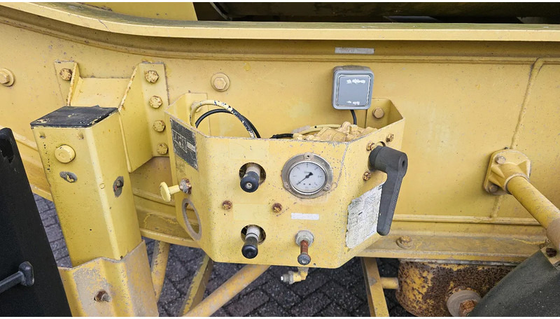 Volquete semirremolque Benalu 1BL1RA: foto 8 Volquete semirremolque Benalu 1BL1RA: foto 8