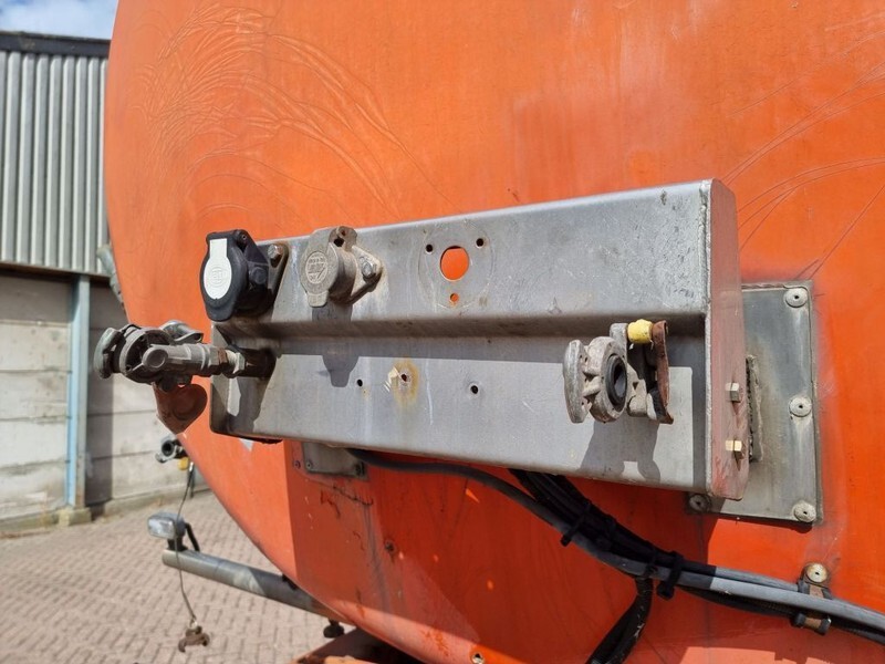 Cisterna semirremolque Burg Chemical - INOX - RVS - 31 m3 - 3 Comp.: foto 14