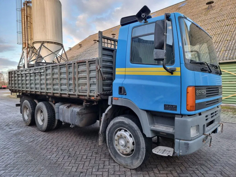 DAF CF 85.430 6x4 - Full Steel - Manual Gear - Kipper - Volquete camión: foto 3 DAF CF 85.430 6x4 - Full Steel - Manual Gear - Kipper - Volquete camión: foto 3