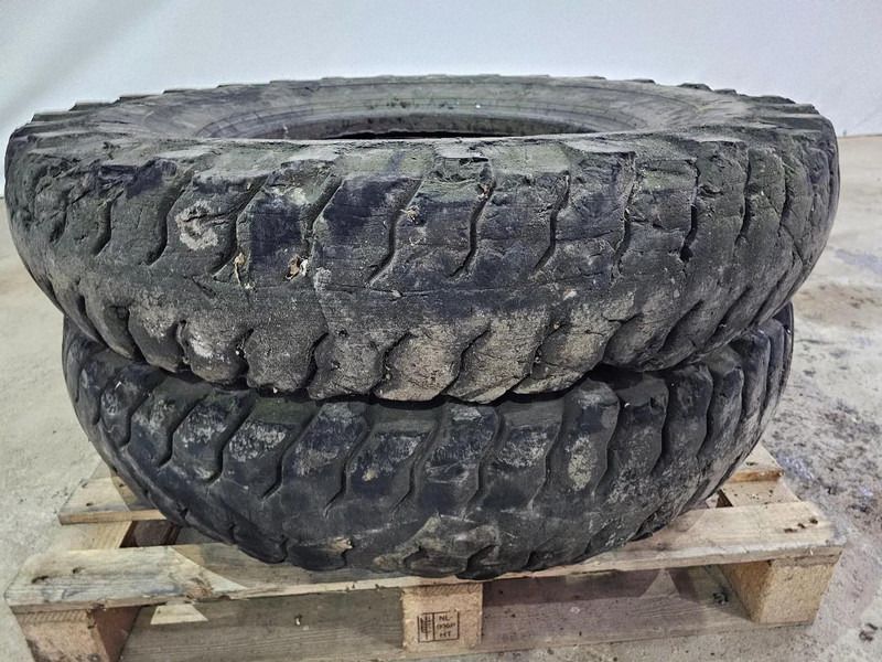 Goodyear 11.00-24 - Neumático: foto 4 Goodyear 11.00-24 - Neumático: foto 4