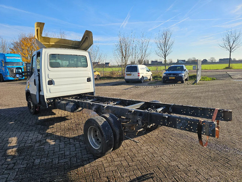 Chasis camión Iveco Daily IS70C12BA: foto 7