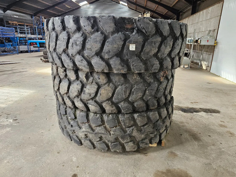 Michelin 18.00 R33 - Neumático para Camión: foto 4 Michelin 18.00 R33 - Neumático para Camión: foto 4