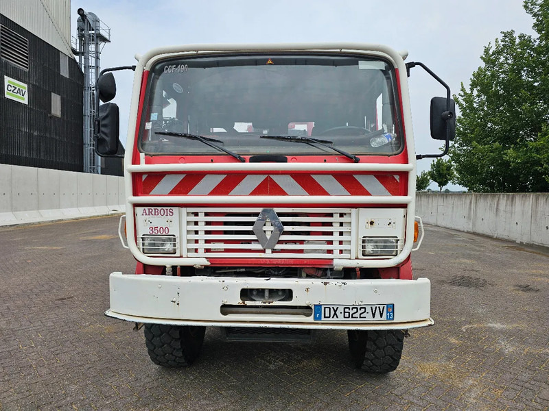 Renault M210 Arbois 3500L - Camión de bomberos: foto 2 Renault M210 Arbois 3500L - Camión de bomberos: foto 2