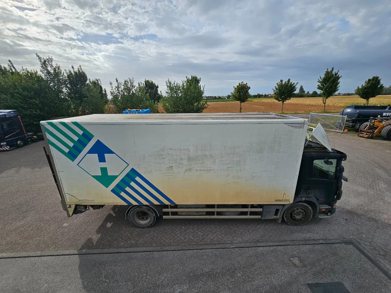 Scania P114-340 CP14 - Camión caja cerrada: foto 4 Scania P114-340 CP14 - Camión caja cerrada: foto 4