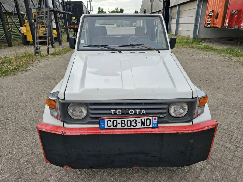 Toyota Land Cruiser LB71MOD - Vehículo comercial ligero: foto 2 Toyota Land Cruiser LB71MOD - Vehículo comercial ligero: foto 2