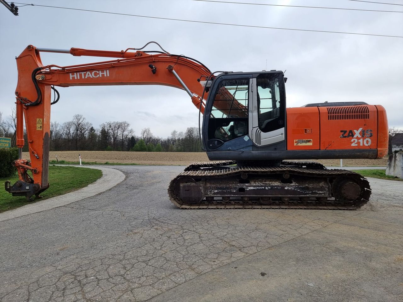 HITACHI ZX 210-3 - Excavadora de cadenas: foto 1 HITACHI ZX 210-3 - Excavadora de cadenas: foto 1