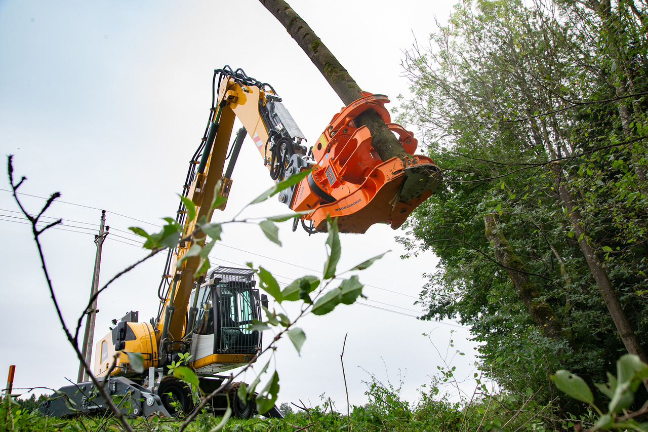 WESTTECH Woodcracker CL 350 - Implemento para Excavadora de cadenas: foto 5 WESTTECH Woodcracker CL 350 - Implemento para Excavadora de cadenas: foto 5