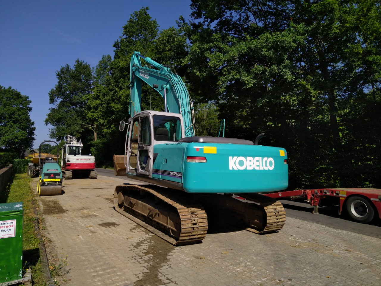 KOBELCO SK 210 NLC-6E - Excavadora de cadenas: foto 3 KOBELCO SK 210 NLC-6E - Excavadora de cadenas: foto 3