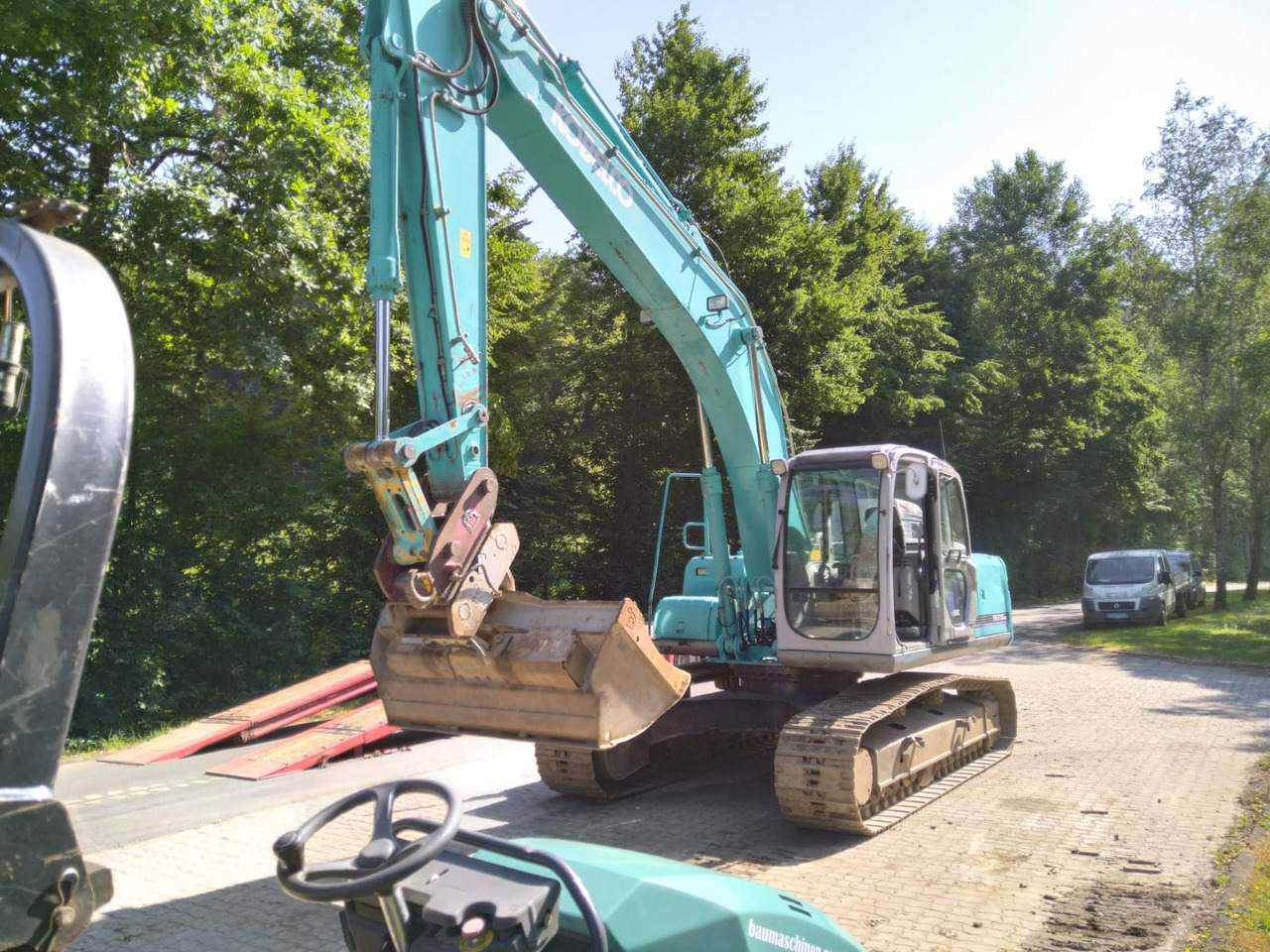 KOBELCO SK 210 NLC-6E - Excavadora de cadenas: foto 1 KOBELCO SK 210 NLC-6E - Excavadora de cadenas: foto 1