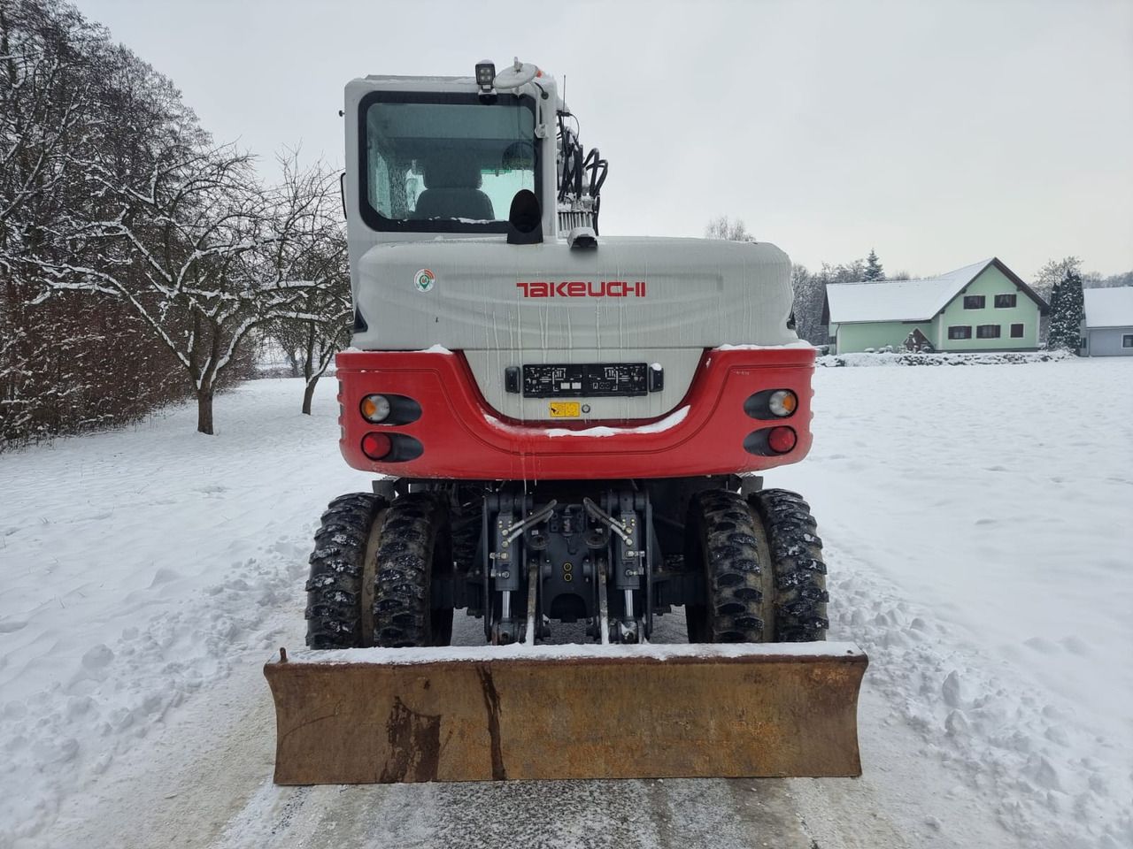TAKEUCHI TB 295 W - Excavadora de ruedas: foto 5 TAKEUCHI TB 295 W - Excavadora de ruedas: foto 5