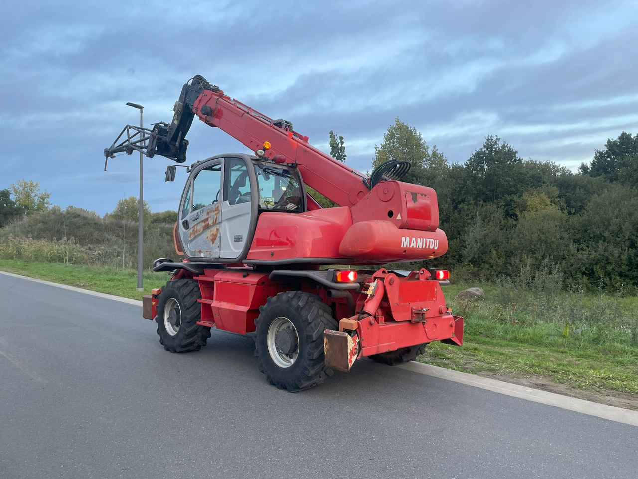 MANITOU MRT2150 - Cargadora de ruedas telescópica: foto 4 MANITOU MRT2150 - Cargadora de ruedas telescópica: foto 4