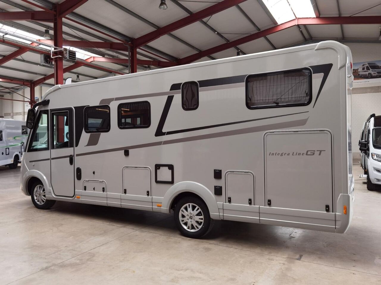 Eura Mobil INTEGRA LINE GT 726 EF / -2026-/ MB-9G AUTOMATIK - Autocaravana integral: foto 5 Eura Mobil INTEGRA LINE GT 726 EF / -2026-/ MB-9G AUTOMATIK - Autocaravana integral: foto 5