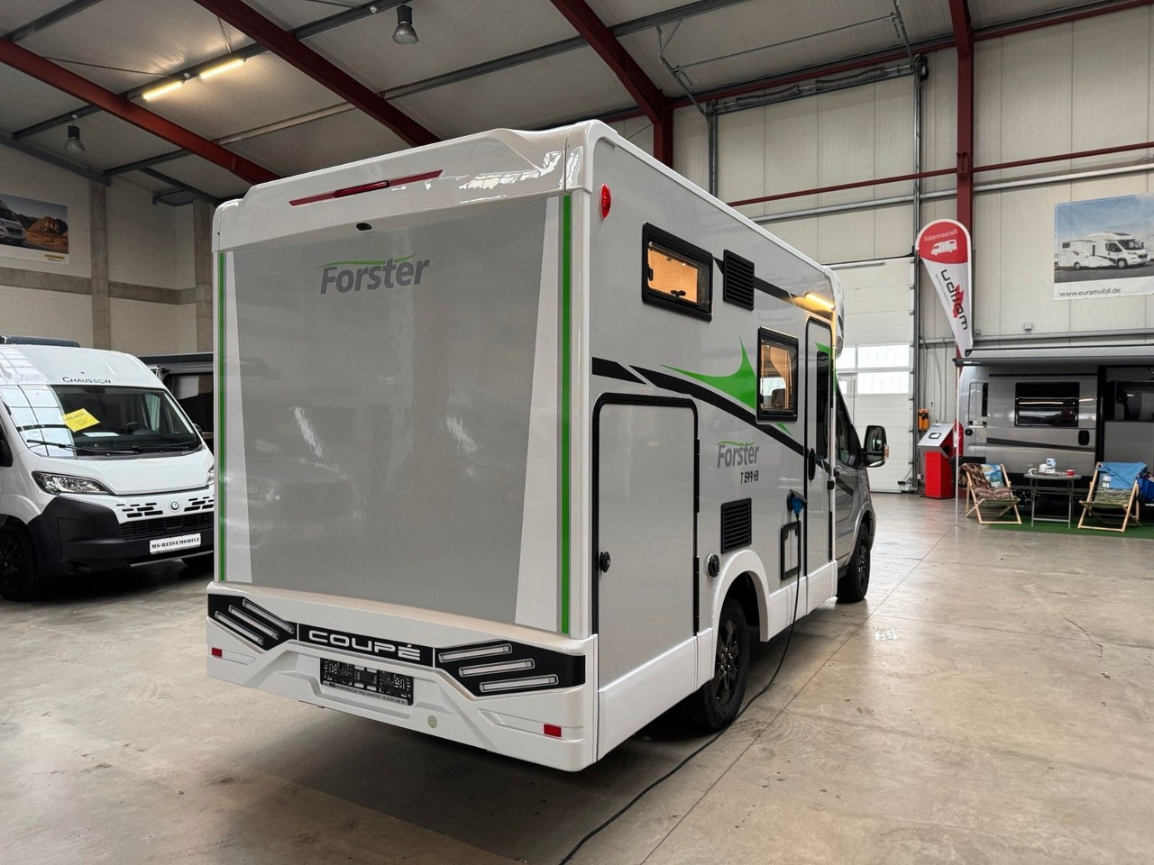 Forster T 599 HBN COUPÈ /-2026-/ 165PS-8G / SILVER-PAKET - Autocaravana perfilada: foto 5 Forster T 599 HBN COUPÈ /-2026-/ 165PS-8G / SILVER-PAKET - Autocaravana perfilada: foto 5