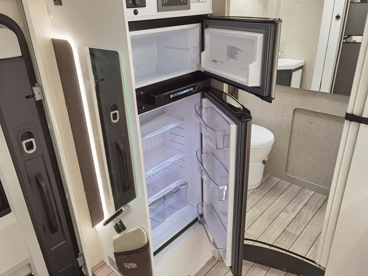 Leasing financiero de  Forster T 699 LF /-2025- /140PS / XXL- HUBBETT & RAUMBAD leasing Forster T 699 LF /-2025- /140PS / XXL- HUBBETT & RAUMBAD: foto 20