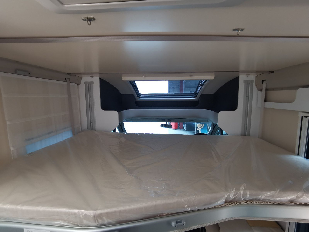 Autocaravana perfilada Forster T 745 EB / MODELL 2026 / EINZELBETTEN & RAUMBAD: foto 19