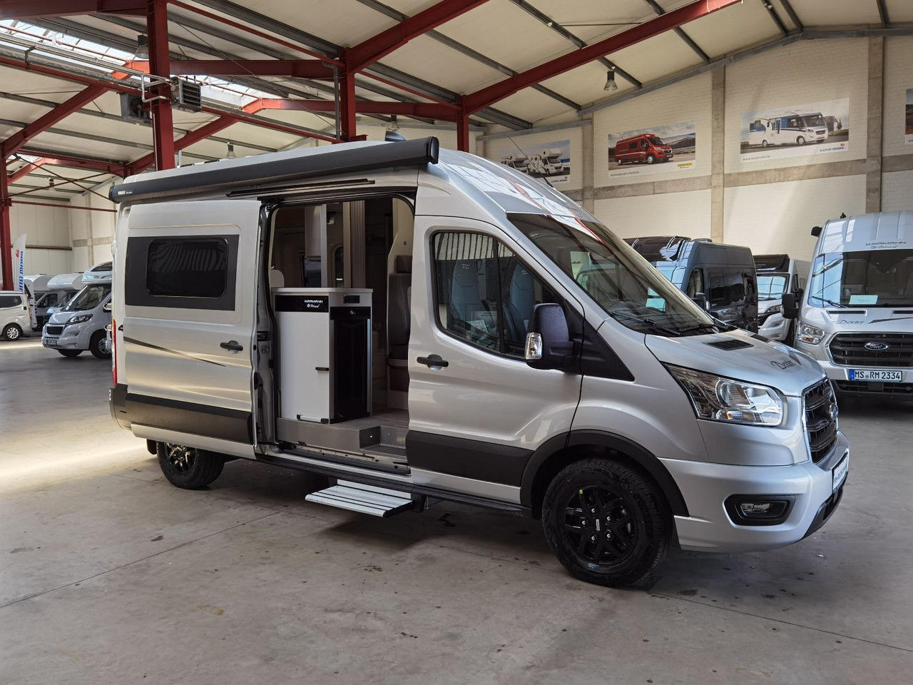 Cámper Karmann DEXTER 560 / 170PS - 4x4 / SOLAR & MARKISE & ALU: foto 7