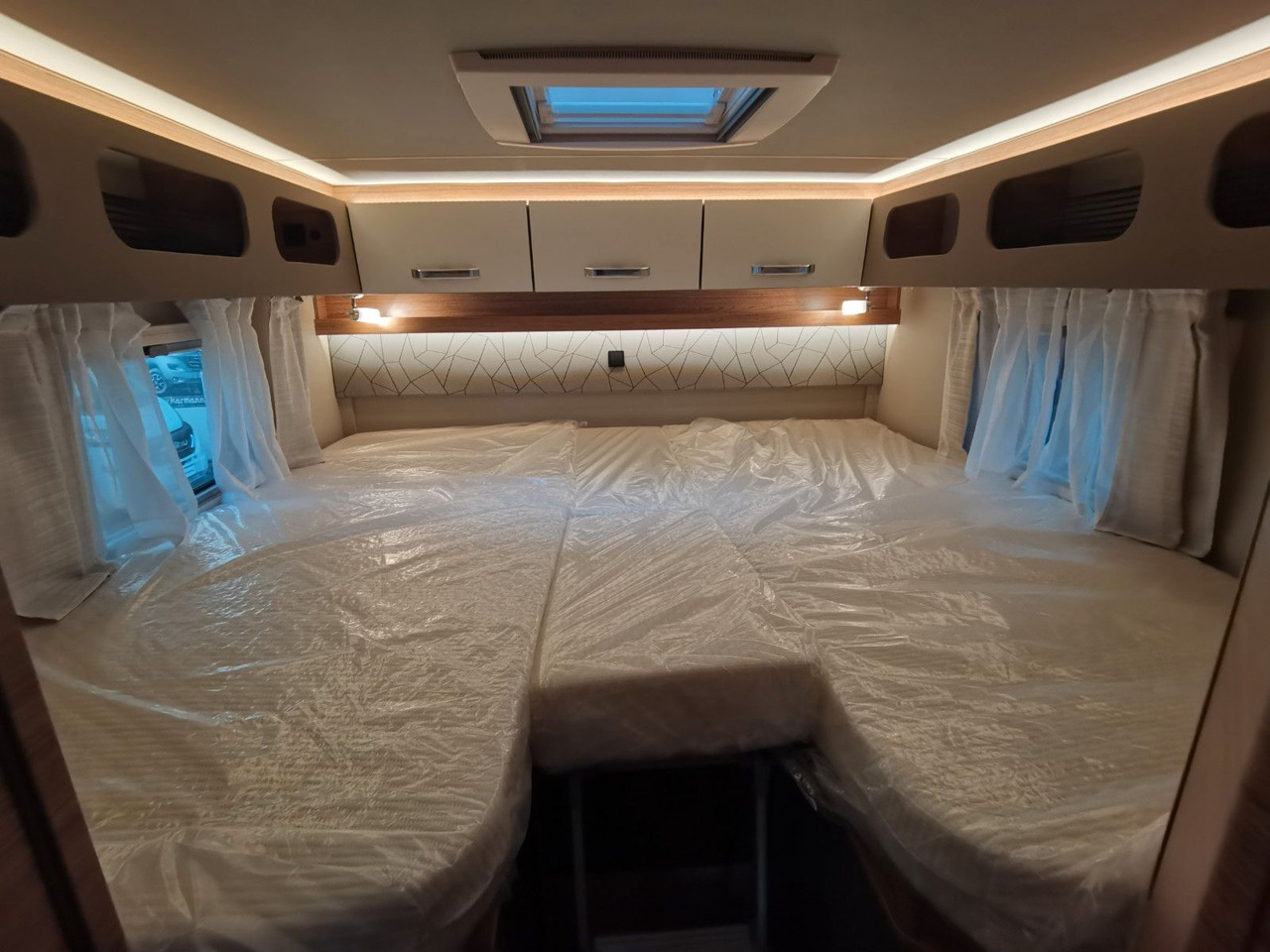 Autocaravana perfilada Weinsberg CARACOMPACT 600 MEG PEPPER / 8G. - AUTOMATIK: foto 19 Autocaravana perfilada Weinsberg CARACOMPACT 600 MEG PEPPER / 8G. - AUTOMATIK: foto 19