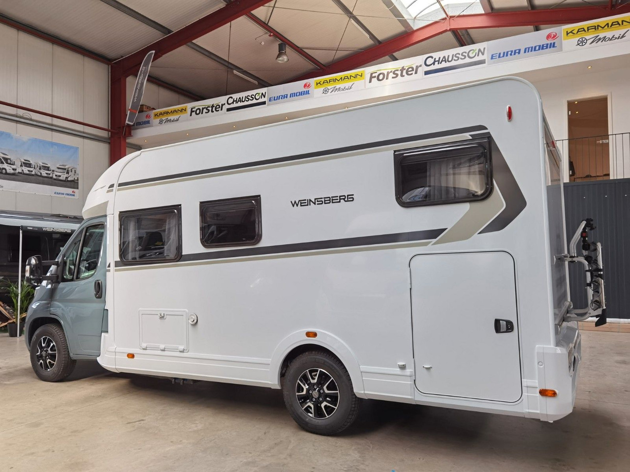 Weinsberg CARASUITE 650 MG / 140PS / HECKBETT & HUBBETT - Autocaravana perfilada: foto 5 Weinsberg CARASUITE 650 MG / 140PS / HECKBETT & HUBBETT - Autocaravana perfilada: foto 5