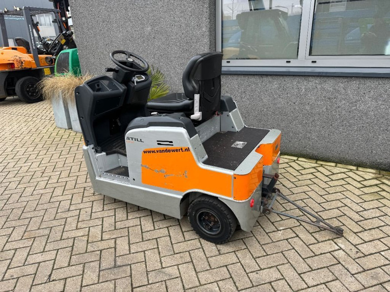 Still LTX70 Elektrische Trekker / Startkar / Voertuigtrekker 2017 Elektrisch ACCU 2019 Keuring 3/2024 - Remolcadora: foto 5 Still LTX70 Elektrische Trekker / Startkar / Voertuigtrekker 2017 Elektrisch ACCU 2019 Keuring 3/2024 - Remolcadora: foto 5