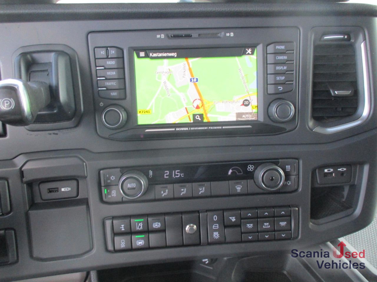SCANIA S 590 A4x2NB / V8 / LED / Leder / Navi /TV - Cabeza tractora: foto 2 SCANIA S 590 A4x2NB / V8 / LED / Leder / Navi /TV - Cabeza tractora: foto 2
