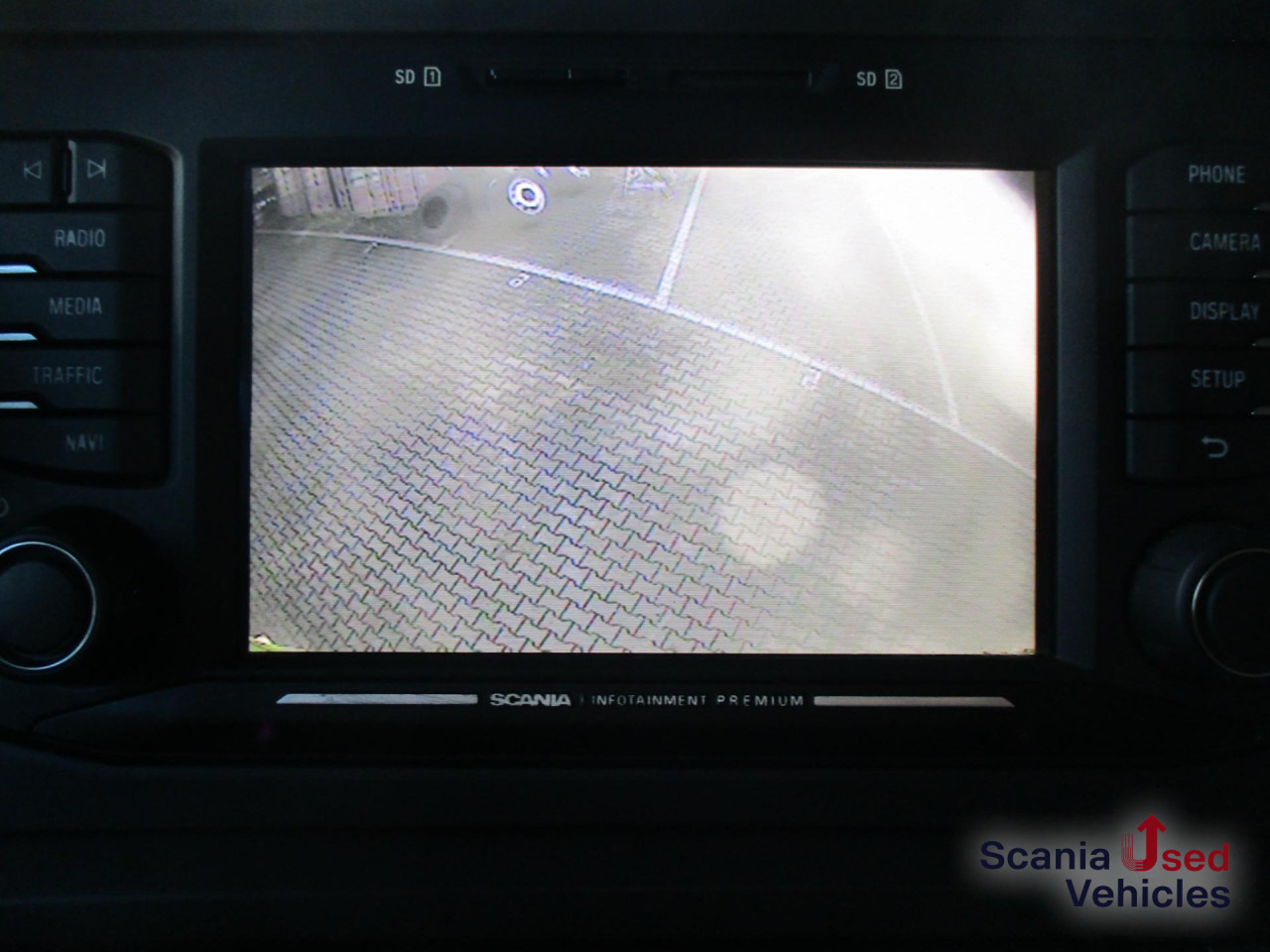 SCANIA P 320 B6x2*4LB Getränkeaufbau mit Lbw. / Full Air - Transporte de bebidas camión: foto 2 SCANIA P 320 B6x2*4LB Getränkeaufbau mit Lbw. / Full Air - Transporte de bebidas camión: foto 2