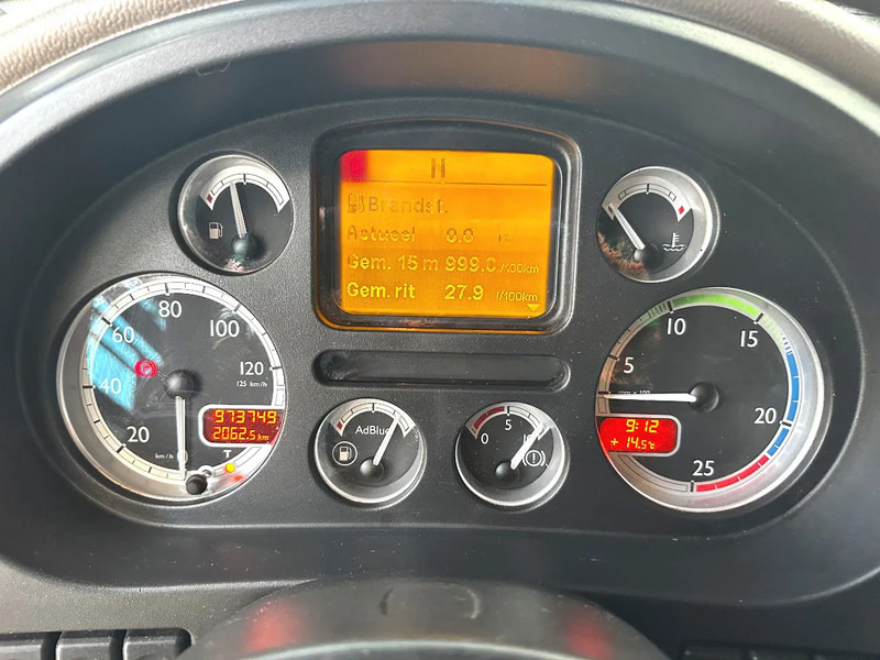 DAF XF 105.460 AIRCO - Cabeza tractora: foto 2 DAF XF 105.460 AIRCO - Cabeza tractora: foto 2
