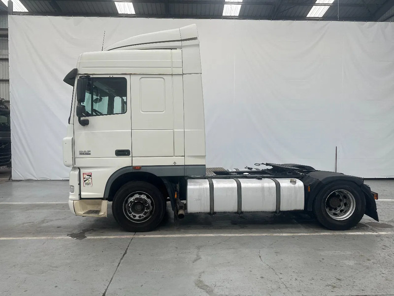 DAF XF 105.460 Spacecab EURO 5 - Cabeza tractora: foto 2 DAF XF 105.460 Spacecab EURO 5 - Cabeza tractora: foto 2