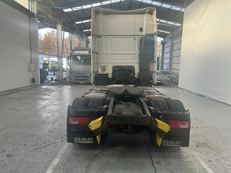 DAF XF 106.460 SUPERSPACECAB - Cabeza tractora: foto 5 DAF XF 106.460 SUPERSPACECAB - Cabeza tractora: foto 5