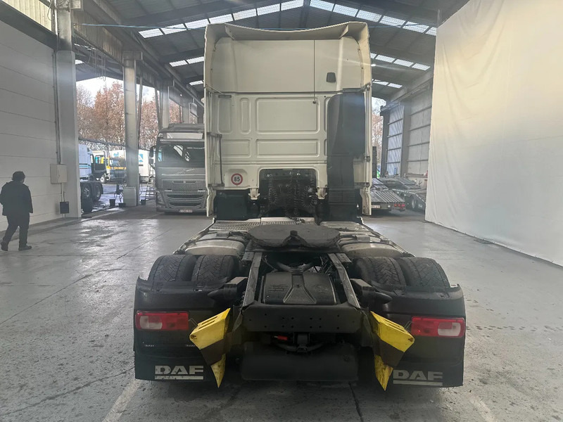 DAF XF 106.460 SUPERSPACECAB - Cabeza tractora: foto 4 DAF XF 106.460 SUPERSPACECAB - Cabeza tractora: foto 4