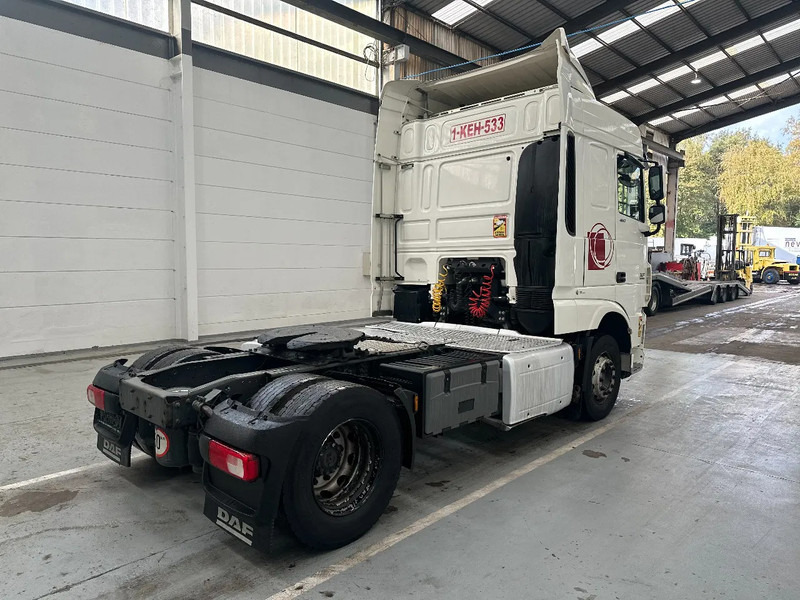 DAF XF 460 SPACECAB /STANDAIRCO - Cabeza tractora: foto 5 DAF XF 460 SPACECAB /STANDAIRCO - Cabeza tractora: foto 5