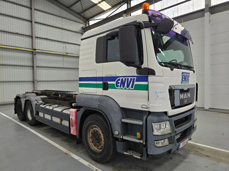 MAN TGS 28.440 6x2 / EURO 5 / AIRCO / LIFTAS / 10 roues - 10 tyres - Chasis camión: foto 3 MAN TGS 28.440 6x2 / EURO 5 / AIRCO / LIFTAS / 10 roues - 10 tyres - Chasis camión: foto 3
