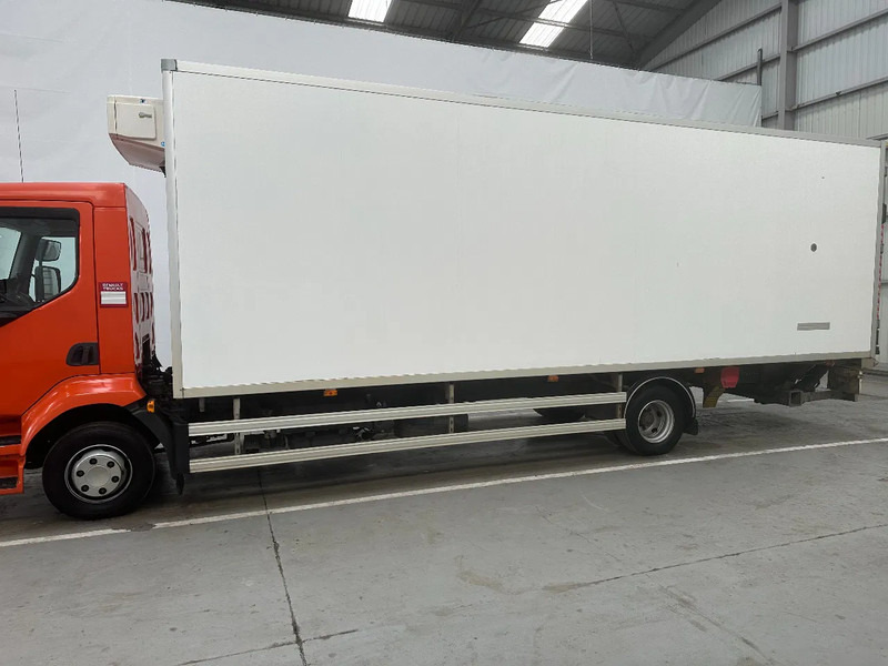 Renault D 12 220 / 264728 km - Frigorífico camión: foto 2 Renault D 12 220 / 264728 km - Frigorífico camión: foto 2